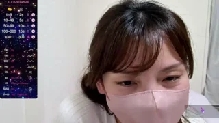 caro-caro naked stripping on cam for live sex video chat
