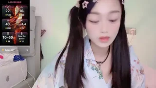 yueyue2003 naked stripping on cam for live sex video chat