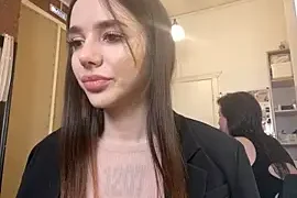 shuggybaby naked stripping on cam for live sex video chat