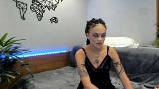 Leah-Loos nude on adult cam in her Live Porn Chat