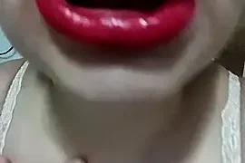 LINA-DALOUA naked stripping on cam for live sex video chat