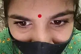 Shruti_Prem naked stripping on cam for live sex video chat