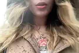 Mimiumuy naked stripping on cam for live sex video chat