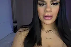 mrsbellanova naked stripping on cam for live sex video chat
