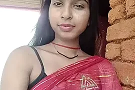 Yatiksha_Beby naked stripping on cam for live sex video chat