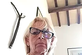 clarabell4 naked stripping on cam for live sex video chat