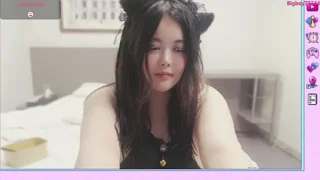 Heramirror naked stripping on cam for live sex video chat