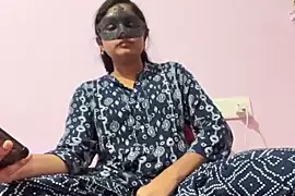 TeluguIshu_teen20 naked stripping on cam for live sex video chat