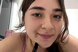 Valentina_ro naked stripping on cam for live sex video chat