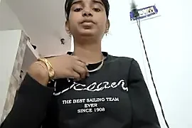 Hot-Soniya2 naked stripping on cam for live sex video chat