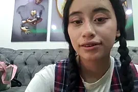 l0lita_emi naked stripping on cam for live sex video chat