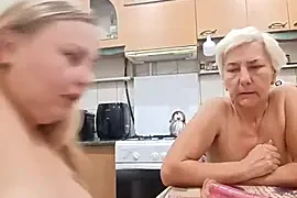 Ray_Thea naked stripping on cam for live sex video chat