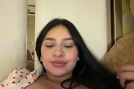 Sara_sotoo naked stripping on cam for live sex video chat