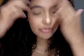 pandinhagamer naked stripping on cam for live sex video chat