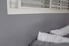 QeenPandinha naked stripping on cam for live sex video chat