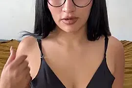 Sexyedith09 naked stripping on cam for live sex video chat