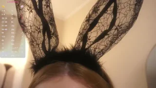 BeckiHoffer naked stripping on cam for live sex video chat