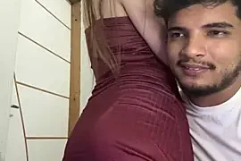 kalshw naked stripping on cam for live sex video chat