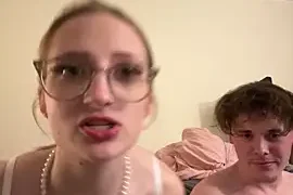 LauraundSteve_ naked stripping on cam for live sex video chat