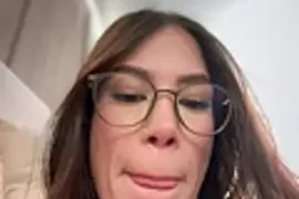_Valentinaa_ naked stripping on cam for live sex video chat