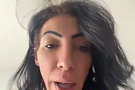 Yasmiinee naked stripping on cam for live sex video chat
