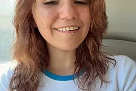 -stray-cat- naked stripping on cam for live sex video chat
