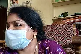 tamil-kamakanni naked stripping on cam for live sex video chat